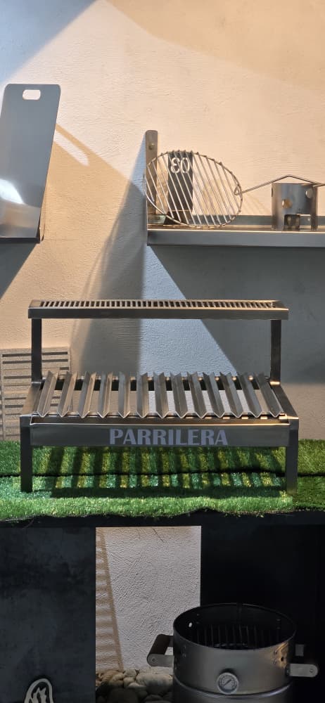 Servicio de doblez CNC industrial para láminas metálicas